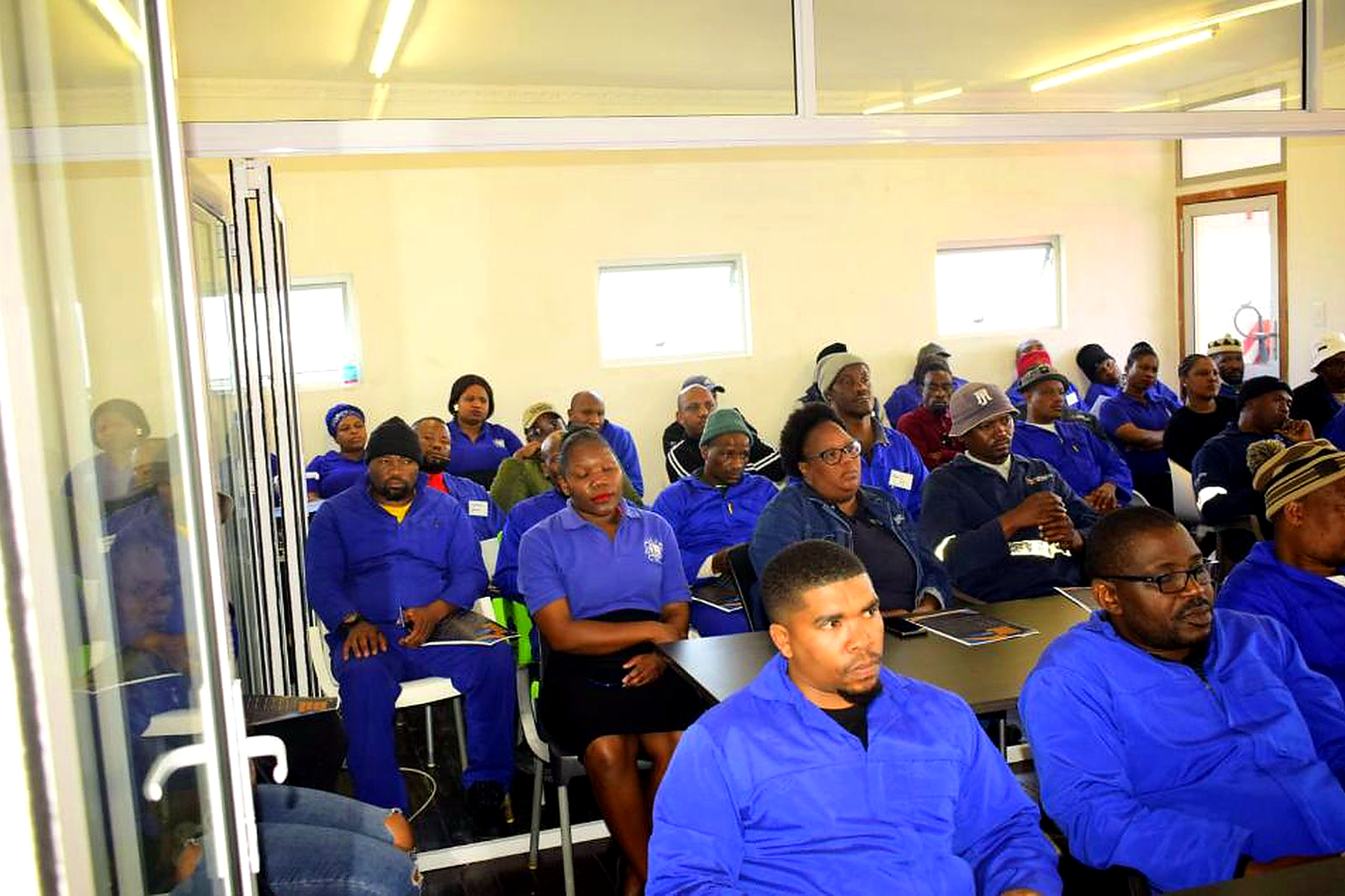 A learner cohort in session